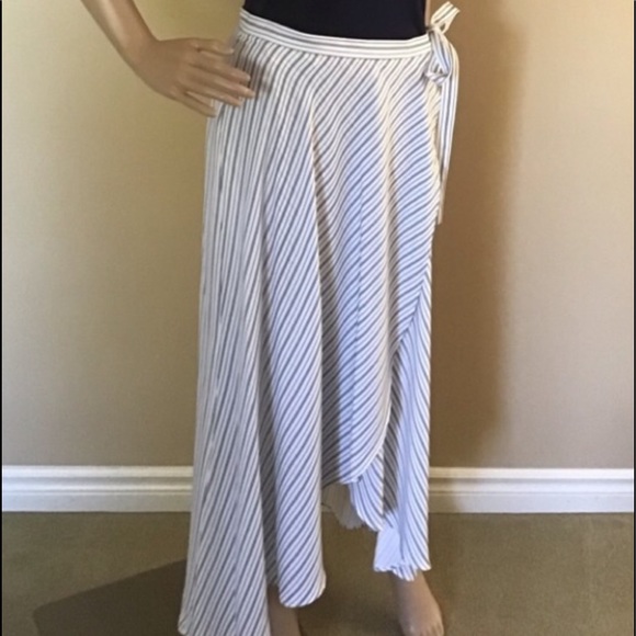 Tribal Jeans Dresses & Skirts - NWOT Tribal Jeans Long Navy & White Striped Skirt